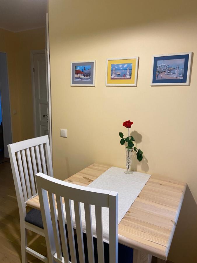 Posti Guest Apartment Hapsal Exteriör bild